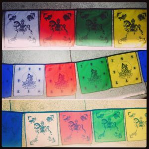 BANDERINES DE ORACION DIOSA TARA